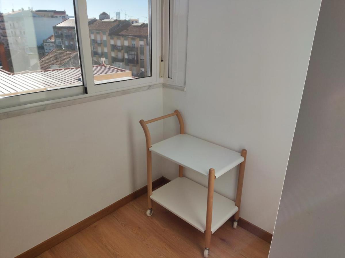 M&H Loft - Apartamento T2 Em Setúbal Exterior foto